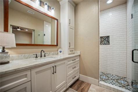 72 Circle Hook Port O'connor TX 77982