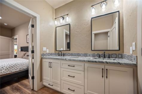 72 Circle Hook Port O'connor TX 77982