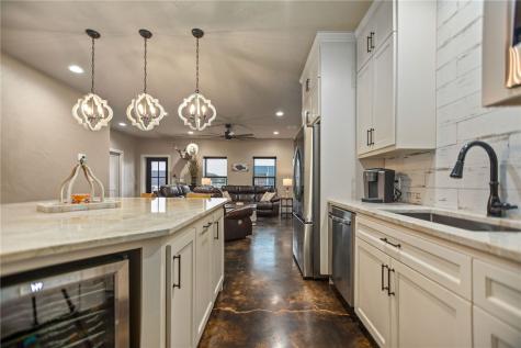 72 Circle Hook Port O'connor TX 77982