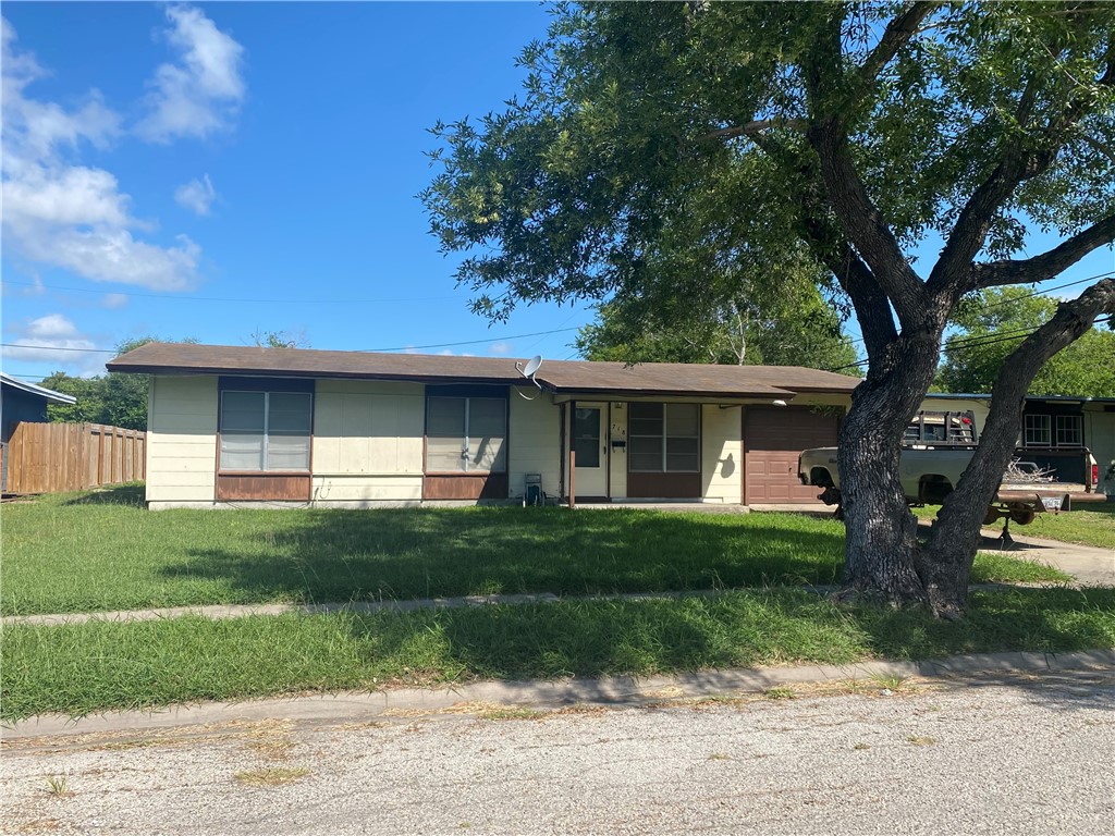 718 John Lee Street Corpus Christi TX 78412