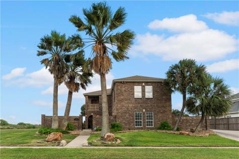 214 Country Club Boulevard Portland TX 78374