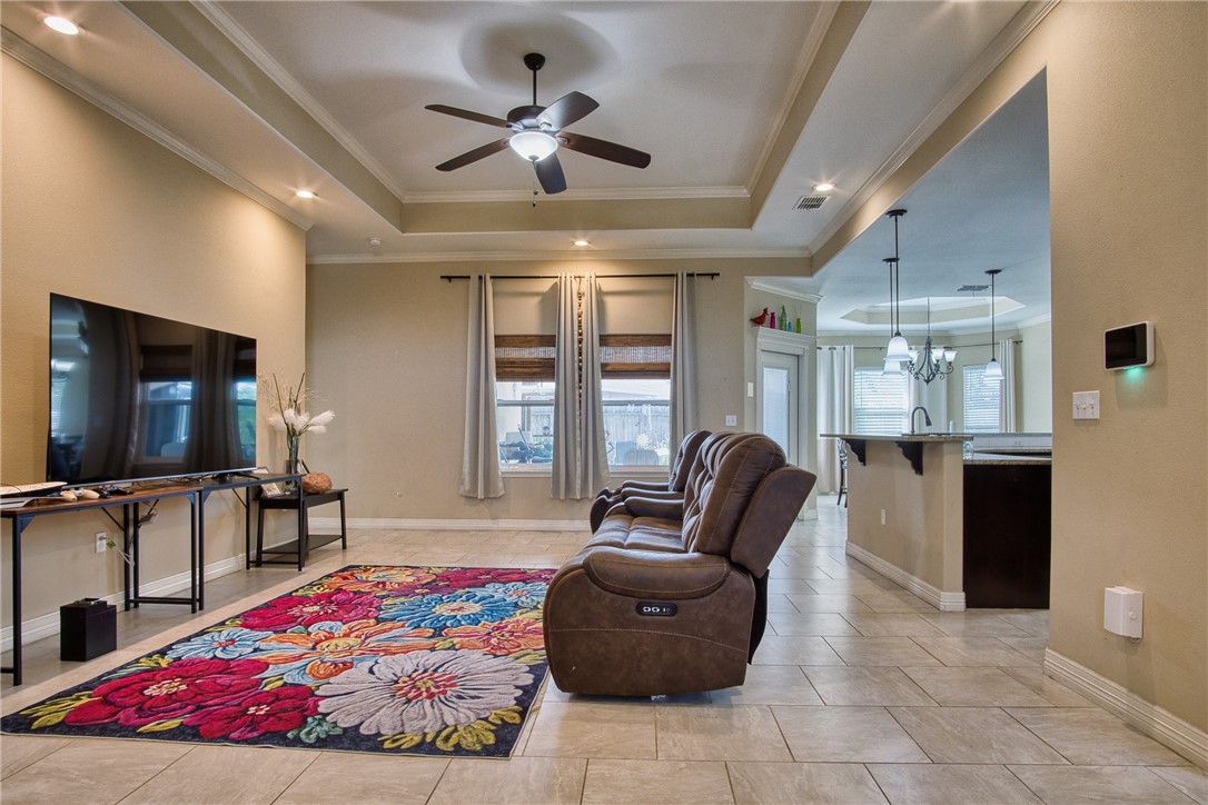 8229 Merlin Place Corpus Christi TX 78414