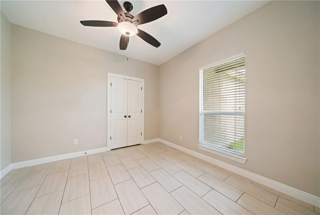6733 Stuyvesant Court Corpus Christi TX 78414