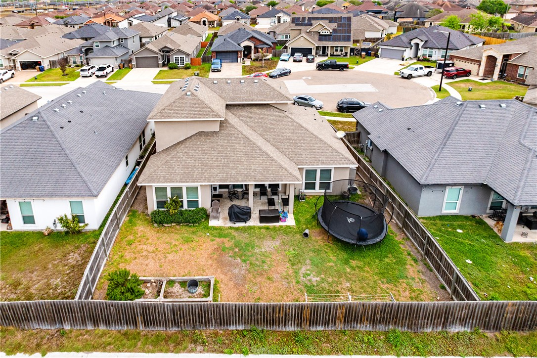 6733 Stuyvesant Court Corpus Christi TX 78414
