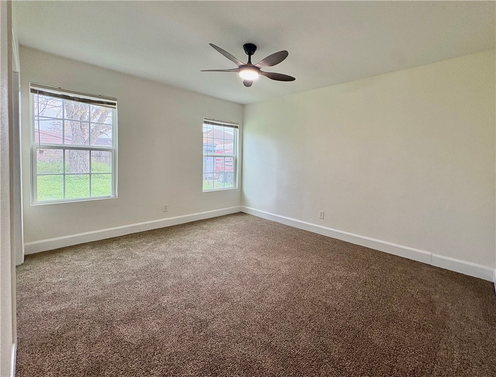 1324 Cambridge Drive Corpus Christi TX 78415