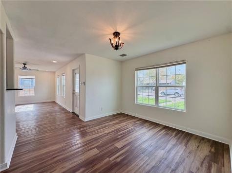 1324 Cambridge Drive Corpus Christi TX 78415