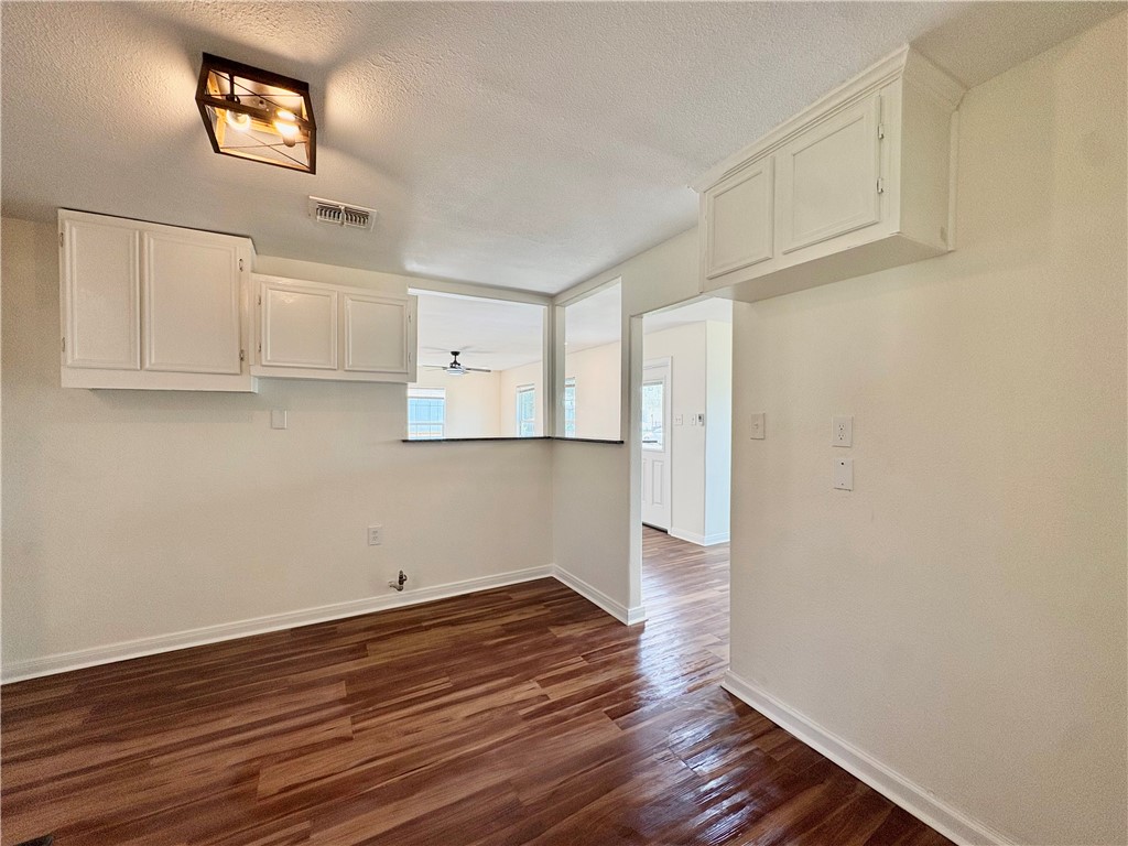 1324 Cambridge Drive Corpus Christi TX 78415