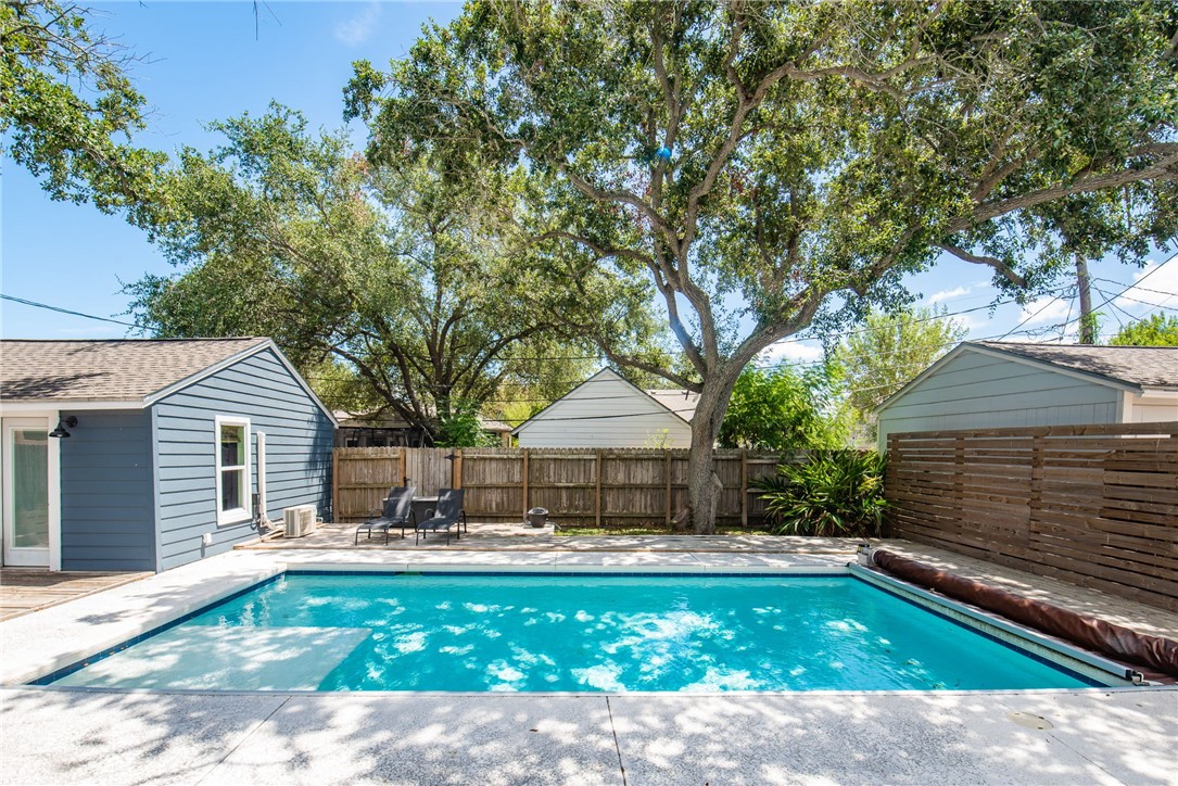 329 Laurel Drive Corpus Christi TX 78404