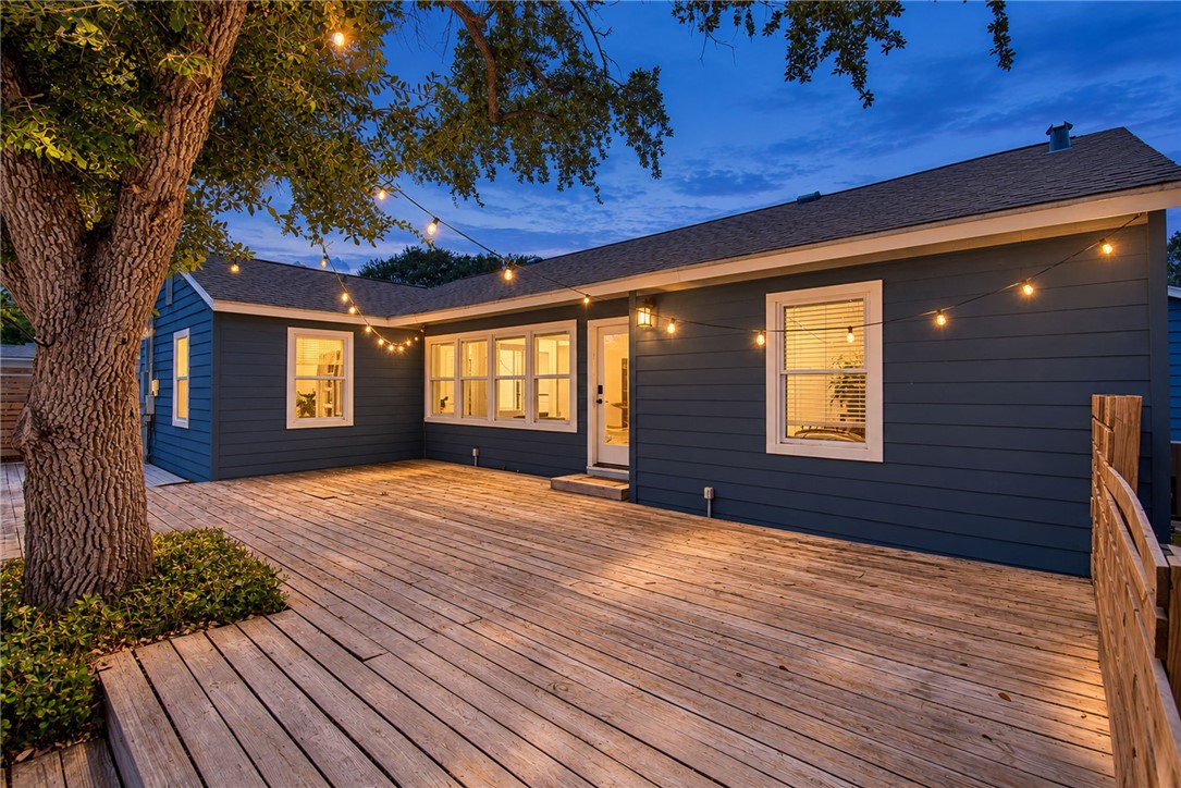 329 Laurel Drive Corpus Christi TX 78404