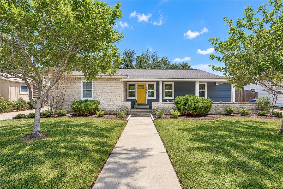 329 Laurel Drive Corpus Christi TX 78404