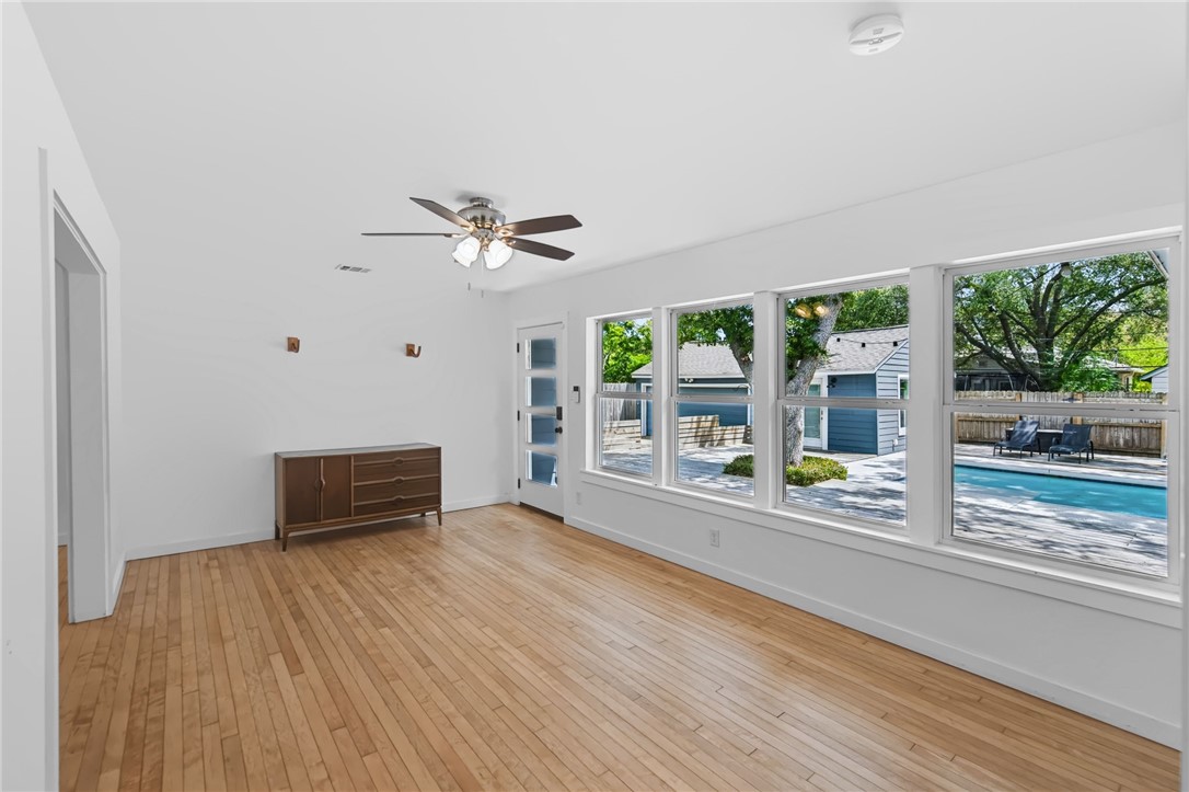 329 Laurel Drive Corpus Christi TX 78404