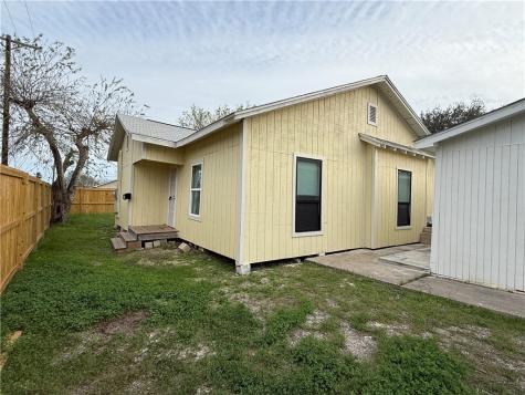 3001 Ruth Street Corpus Christi TX 78405