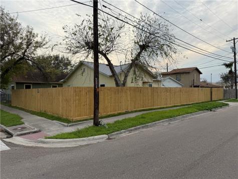 3001 Ruth Street Corpus Christi TX 78405