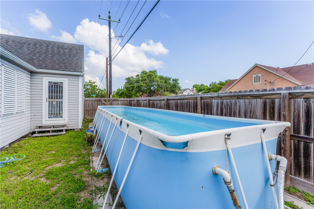 601 Atlantic Street Corpus Christi TX 78404