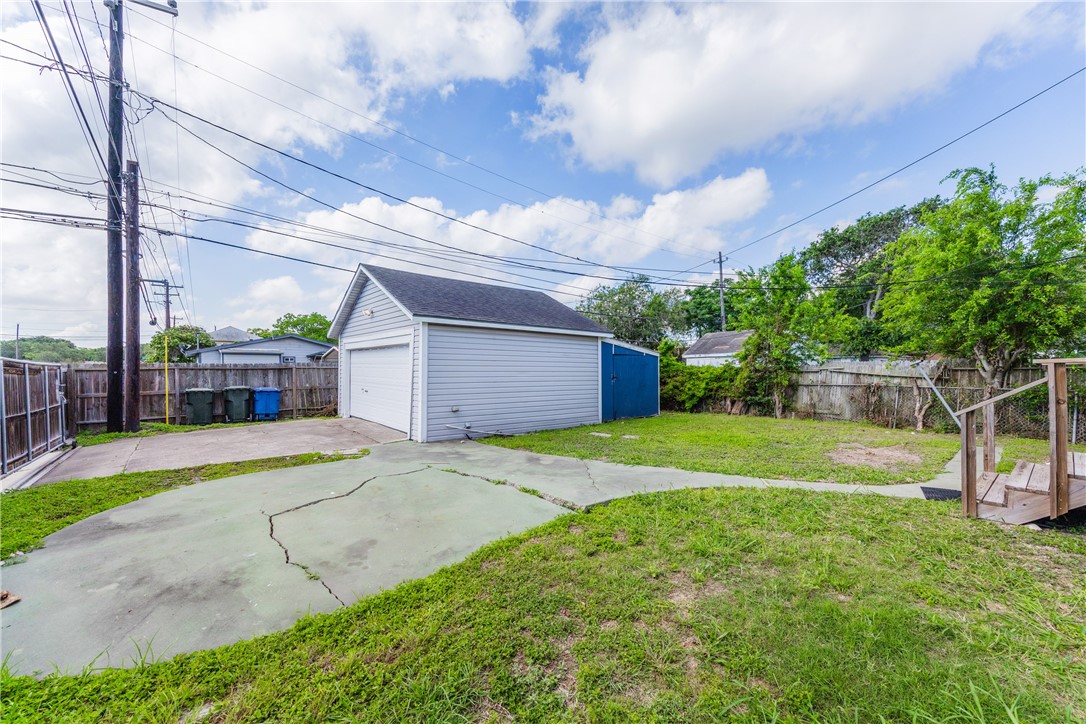 601 Atlantic Street Corpus Christi TX 78404