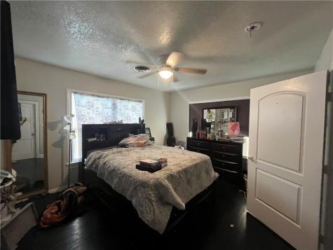 1253 Logan Avenue Corpus Christi TX 78404