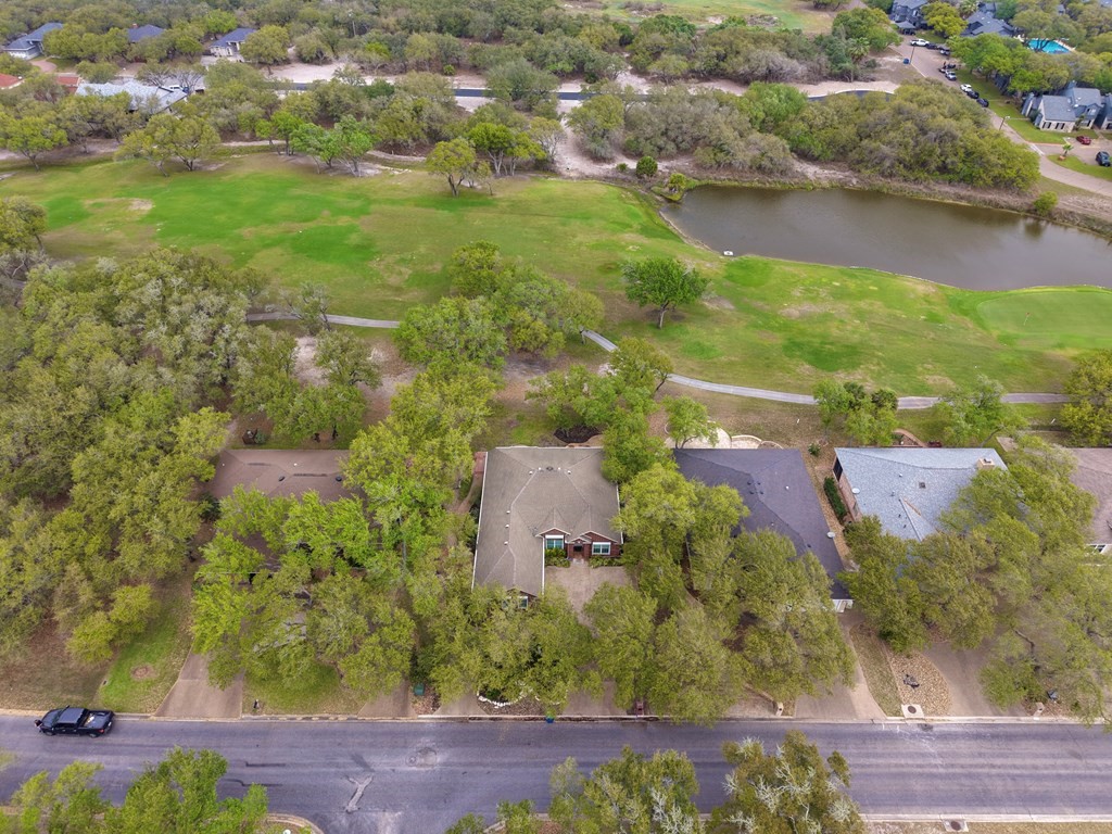 325 Champions Drive Rockport TX 78382