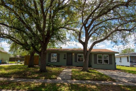 920 E Lewis Street Sinton TX 78387