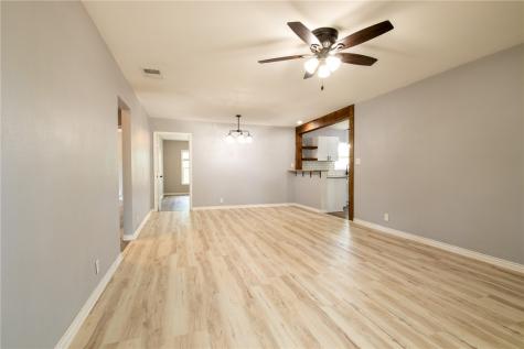 920 E Lewis Street Sinton TX 78387