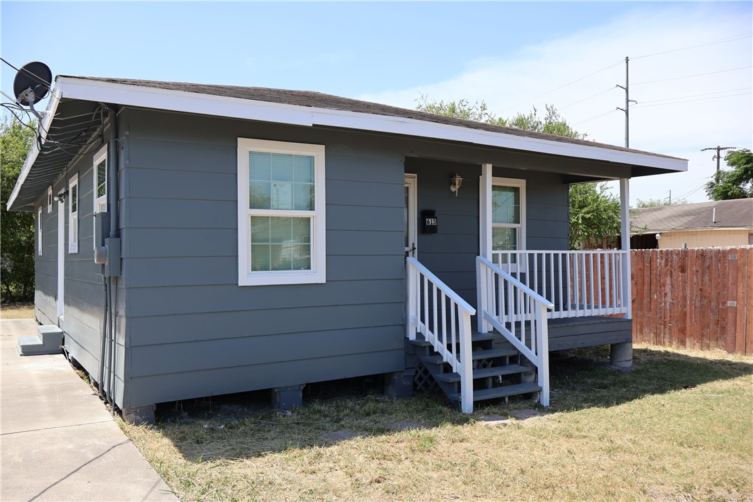 613 Francesca Street Corpus Christi TX 78405
