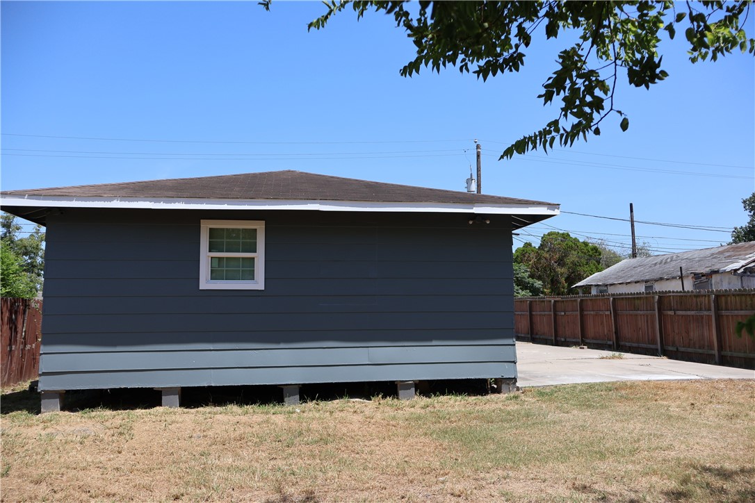 613 Francesca Street Corpus Christi TX 78405
