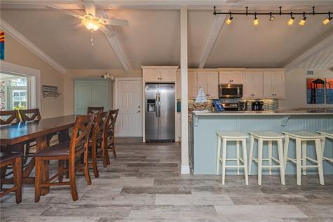 1853 Bay Shore Drive Rockport TX 78382