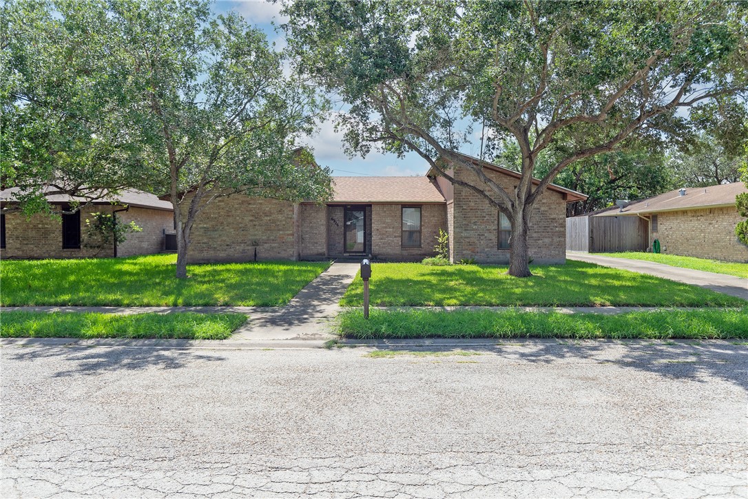 6226 Norchester Drive Corpus Christi TX 78415
