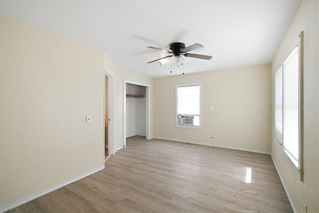 171 County Road 325 George West TX 78022