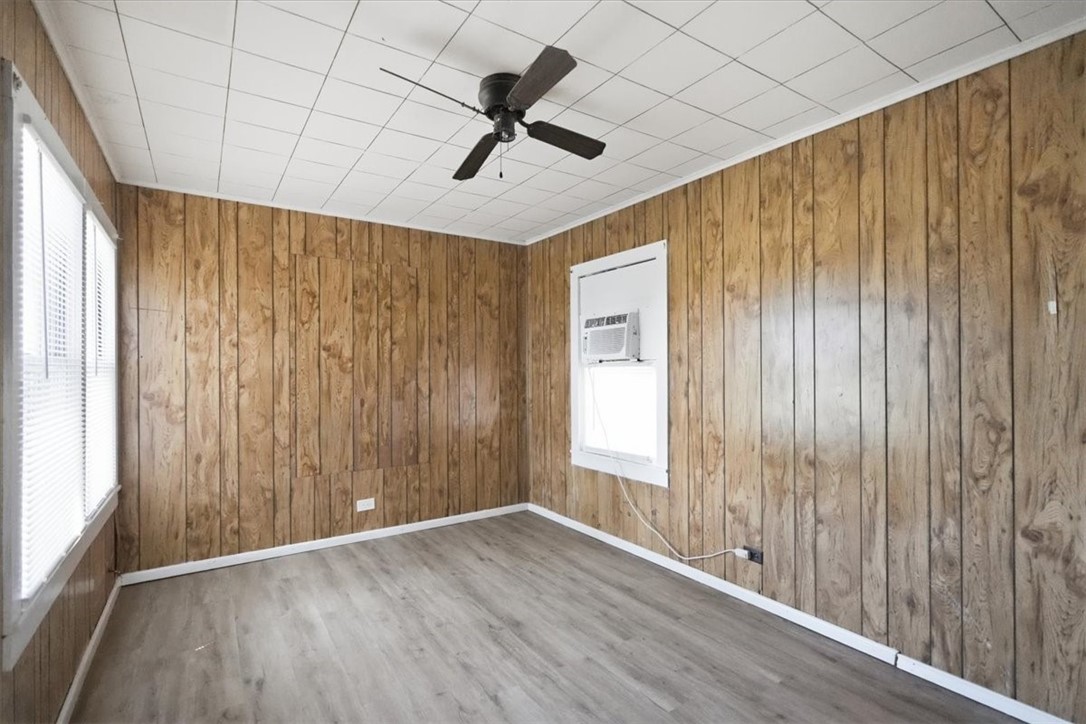 171 County Road 325 George West TX 78022