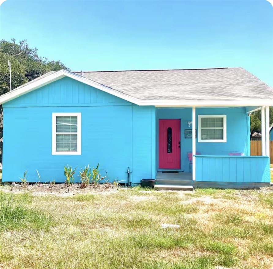 1520 S Kossuth Street Rockport TX 78382