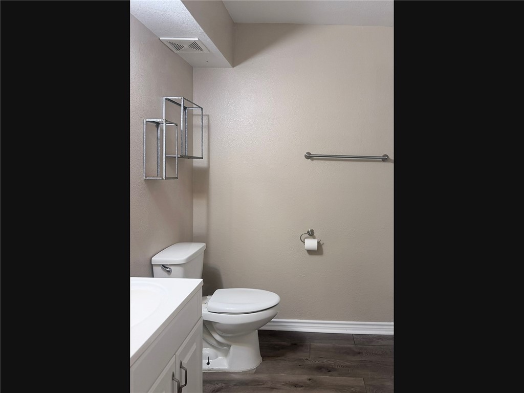405 Canterbury Drive Corpus Christi TX 78412