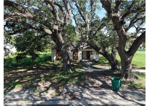 1051 S Whitney Street Aransas Pass TX 78336