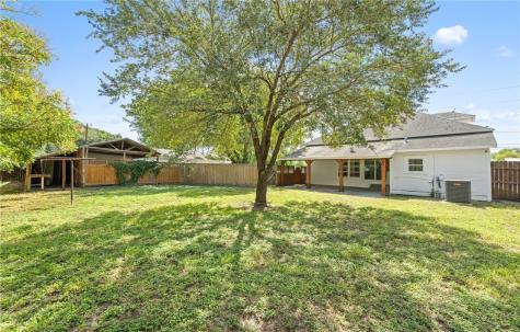 514 W 4th Street Sinton TX 78387