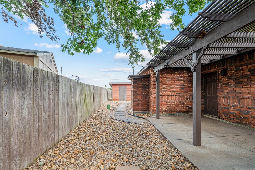 5705 Aava Corpus Christi TX 78414