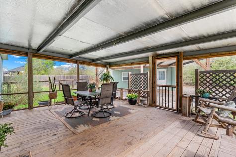 1321 Luning Street Woodsboro TX 78393