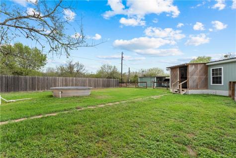 1321 Luning Street Woodsboro TX 78393