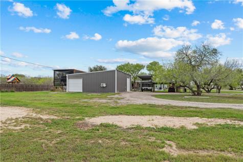 1321 Luning Street Woodsboro TX 78393