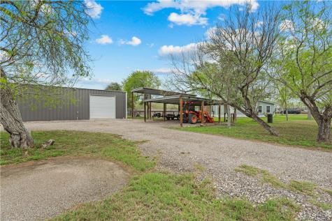 1321 Luning Street Woodsboro TX 78393