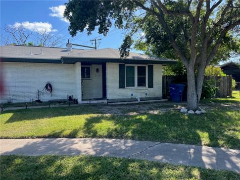 6318 Aspenwood Drive Corpus Christi TX 78412