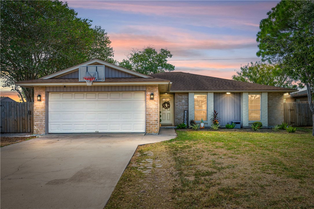 6371 Fitzhugh Drive Corpus Christi TX 78414