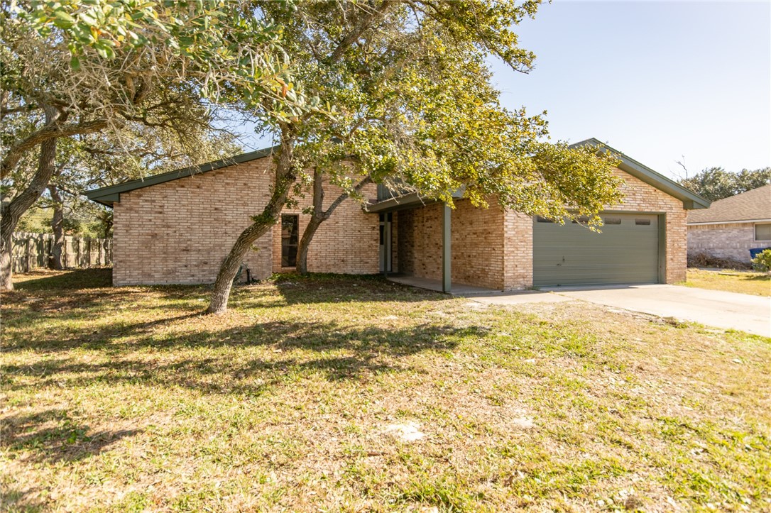 3225 Cove Way Drive Corpus Christi TX 78418