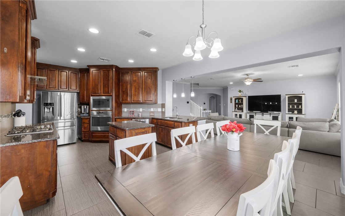 2230 Torrente Drive Corpus Christi TX 78414