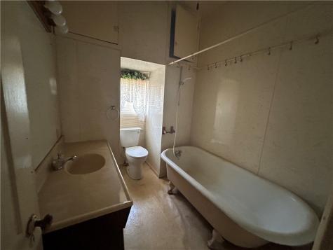 547 W Franklin Street Goliad TX 77963
