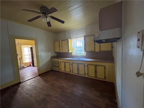 547 W Franklin Street Goliad TX 77963