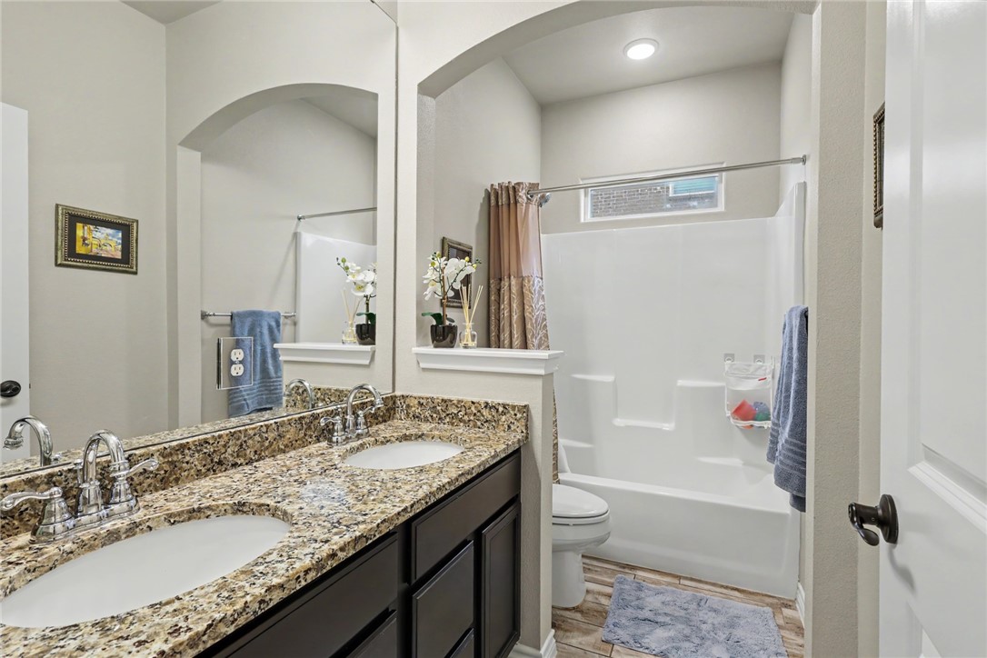 8126 Osprey Street Corpus Christi TX 78414