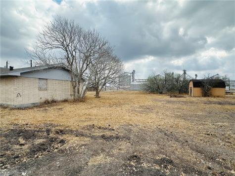 121 Cotton Street Tynan TX 78391