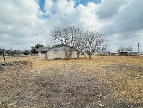 121 Cotton Street Tynan TX 78391