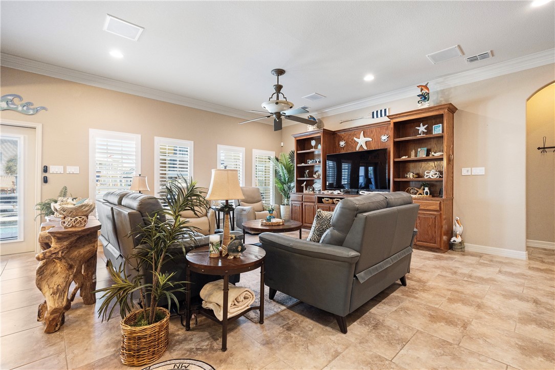 13834 Captains Row Corpus Christi TX 78418