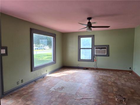 305 Laredo Street Freer TX 78357