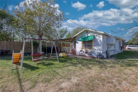 940 Dolores Street Corpus Christi TX 78405
